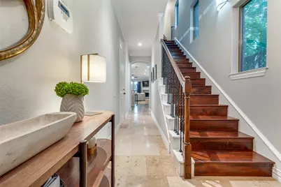 2608 N Garrett Avenue #B, Dallas, TX 75206 - Photo 2