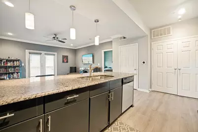 [Address not provided], Dallas, TX 75219 - Photo 8