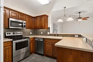 308 Glenview Dr, Aubrey, TX 76227 - Photo 14