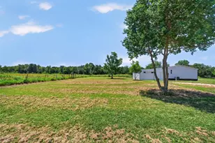 875 Fm 71, Commerce, TX 75428 - Photo 30