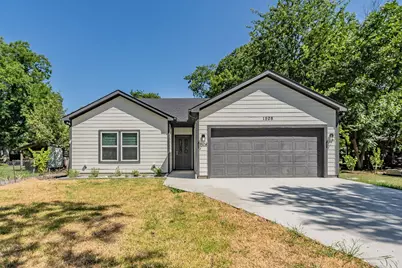1508 W 12th Avenue, Corsicana, TX 75110 - Photo 1