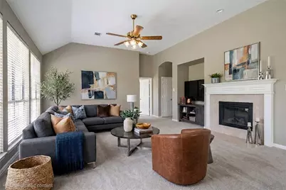 44 Creekside Drive, Trophy Club, TX 76262 - Photo 6