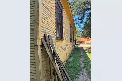 [Address not provided], Dallas, TX 75215 - Photo 4