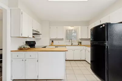 623 W Belt Line Road, Richardson, TX 75080 - Photo 10
