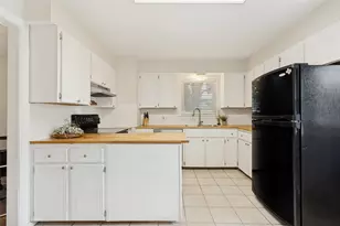 623 W Belt Line Rd, Richardson, TX 75080 - Photo 10