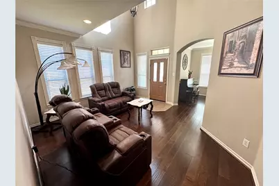 1100 Annalea Cove Drive, Lewisville, TX 75056 - Photo 8