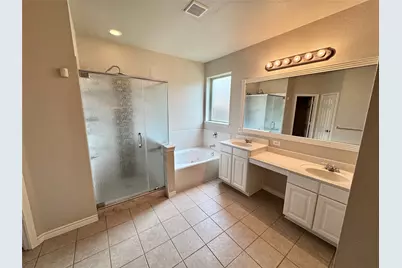 1100 Annalea Cove Drive, Lewisville, TX 75056 - Photo 12