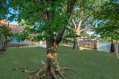 2925 Kathleen Lane, Euless, TX 76039 - Photo 26
