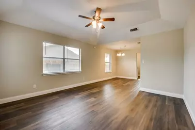 2925 Kathleen Lane, Euless, TX 76039 - Photo 10
