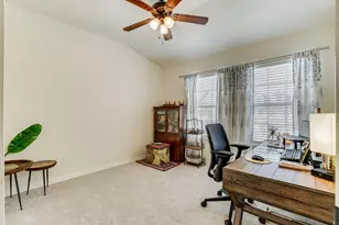 7852 Liverpool Ln, Irving, TX 75063 - Photo 26