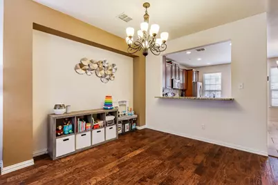 7852 Liverpool Lane, Irving, TX 75063 - Photo 8