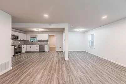 721 Bowman Street, Irving, TX 75060 - Photo 10