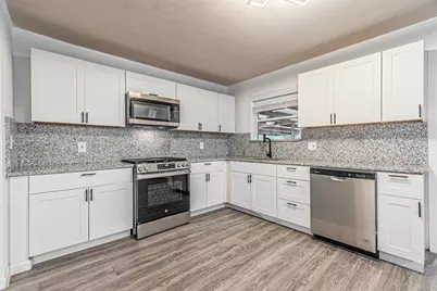 721 Bowman Street, Irving, TX 75060 - Photo 12
