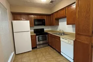 9839 Walnut St, Dallas, TX 75243 - Photo 2