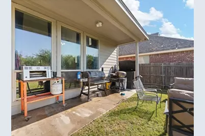 654 Plum Drive, Burleson, TX 76028 - Photo 32