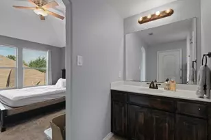 654 Plum Dr, Burleson, TX 76028 - Photo 28