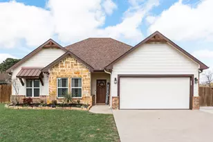 120 Horseshoe Lake Dr, Edgewood, TX 75117 - Photo 2