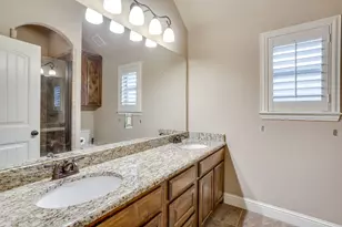 7412 Heights View Dr, Benbrook, TX 76126 - Photo 20