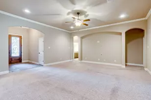 7412 Heights View Dr, Benbrook, TX 76126 - Photo 6