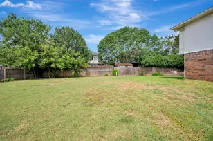 6825 Permian Ln, Fort Worth, TX 76137 - Photo 36