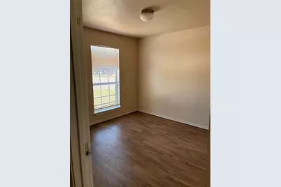 1029 Morrison Drive, Fort Worth, TX 76120 - Photo 10