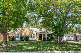 5608 Whitman Ave, Fort Worth, TX 76133 - Photo 1