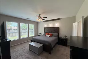 114 Woodridge Xing, Clute, TX 77531 - Photo 16