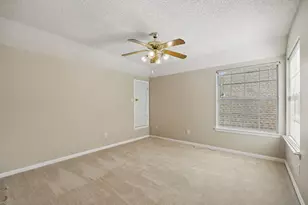 2623 Garden Ridge Ln, Arlington, TX 76006 - Photo 18