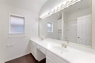 9229 Meandering Dr, North Richland Hills, TX 76182 - Photo 10