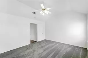9229 Meandering Dr, North Richland Hills, TX 76182 - Photo 24