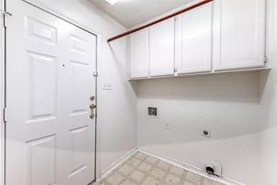 9229 Meandering Drive, North Richland Hills, TX 76182 - Photo 18