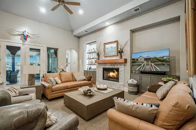 904 Waterpoint Court E, Granbury, TX 76048 - Photo 4