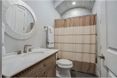 904 Waterpoint Court E, Granbury, TX 76048 - Photo 20