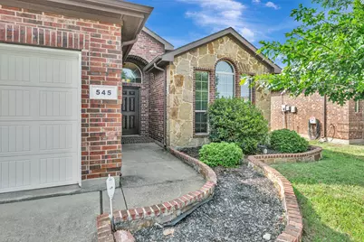 545 Wild Ivy Trail, Fort Worth, TX 76052 - Photo 2