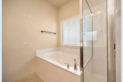 545 Wild Ivy Trail, Fort Worth, TX 76052 - Photo 22