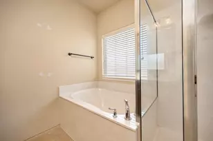 545 Wild Ivy Trail, Fort Worth, TX 76052 - Photo 22