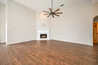 545 Wild Ivy Trail, Fort Worth, TX 76052 - Photo 4