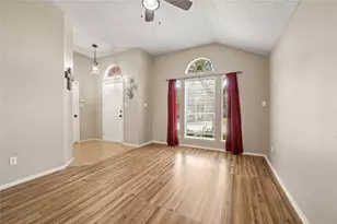 8112 Heritage Pl Dr, Fort Worth, TX 76137 - Photo 4