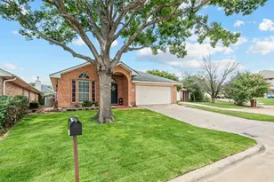 8112 Heritage Pl Dr, Fort Worth, TX 76137 - Photo 2