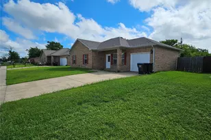 2103 Oliver St, Greenville, TX 75401 - Photo 22