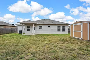 2103 Oliver St, Greenville, TX 75401 - Photo 20