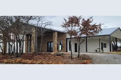 153 Post Oak Cove, Sunset, TX 76270 - Photo 10