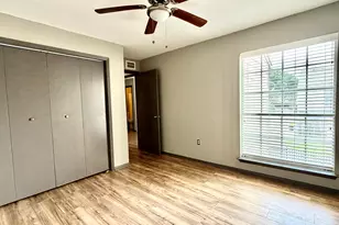12482 Abrams Rd, Dallas, TX 75243 - Photo 16