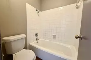 12482 Abrams Rd, Dallas, TX 75243 - Photo 18