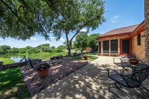 9208 Country Lake Dr, Waco, TX 76708 - Photo 32