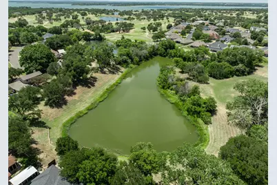 9208 Country Lake Drive, Waco, TX 76708 - Photo 6