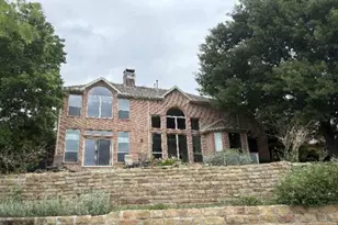 2104 Mossy Oak Dr, Irving, TX 75063 - Photo 16