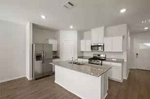722 Sweet Pea Dr, Pilot Point, TX 76258 - Photo 4