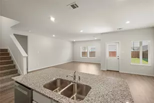 722 Sweet Pea Dr, Pilot Point, TX 76258 - Photo 8