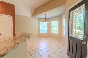 6014 Brenhaven Rd, Arlington, TX 76017 - Photo 8